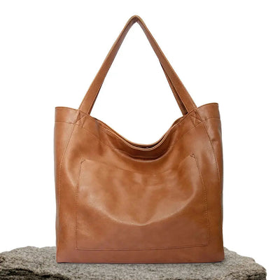 Claire’s Luxe Grandeur | Soft Shoulder Bag
